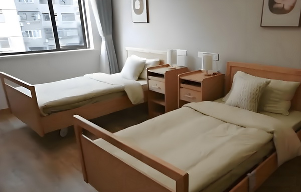 深圳户口转不转_变态男躲女神床下，尺度生猛的日本电影！ 为了了改过确实证实自己自新
